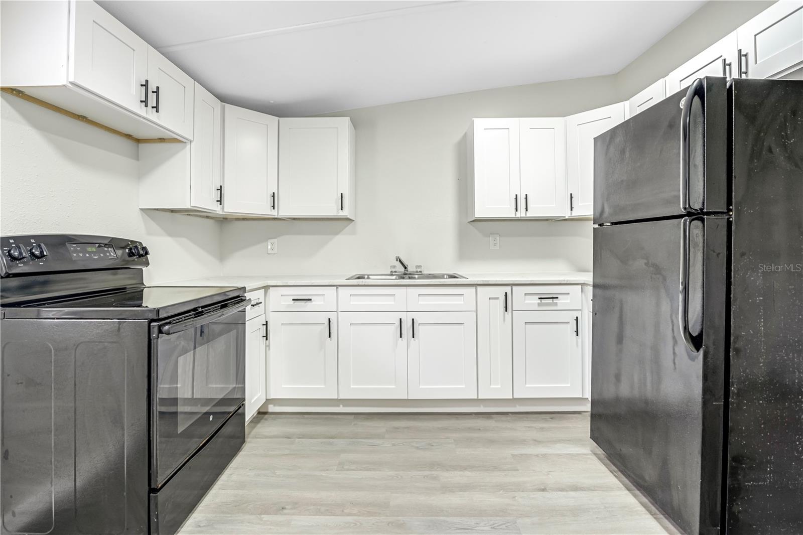 Image 3 of 22 For 8025 Rosella Court 5