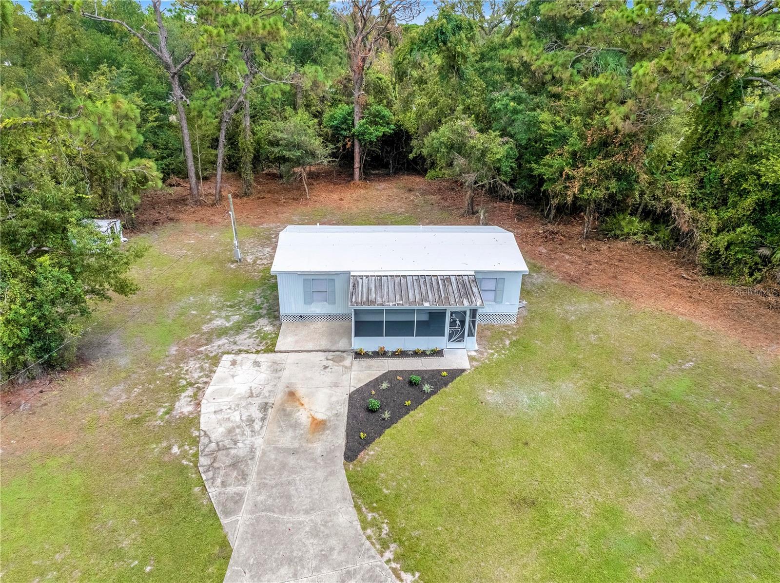 Image 6 of 22 For 8025 Rosella Court 5
