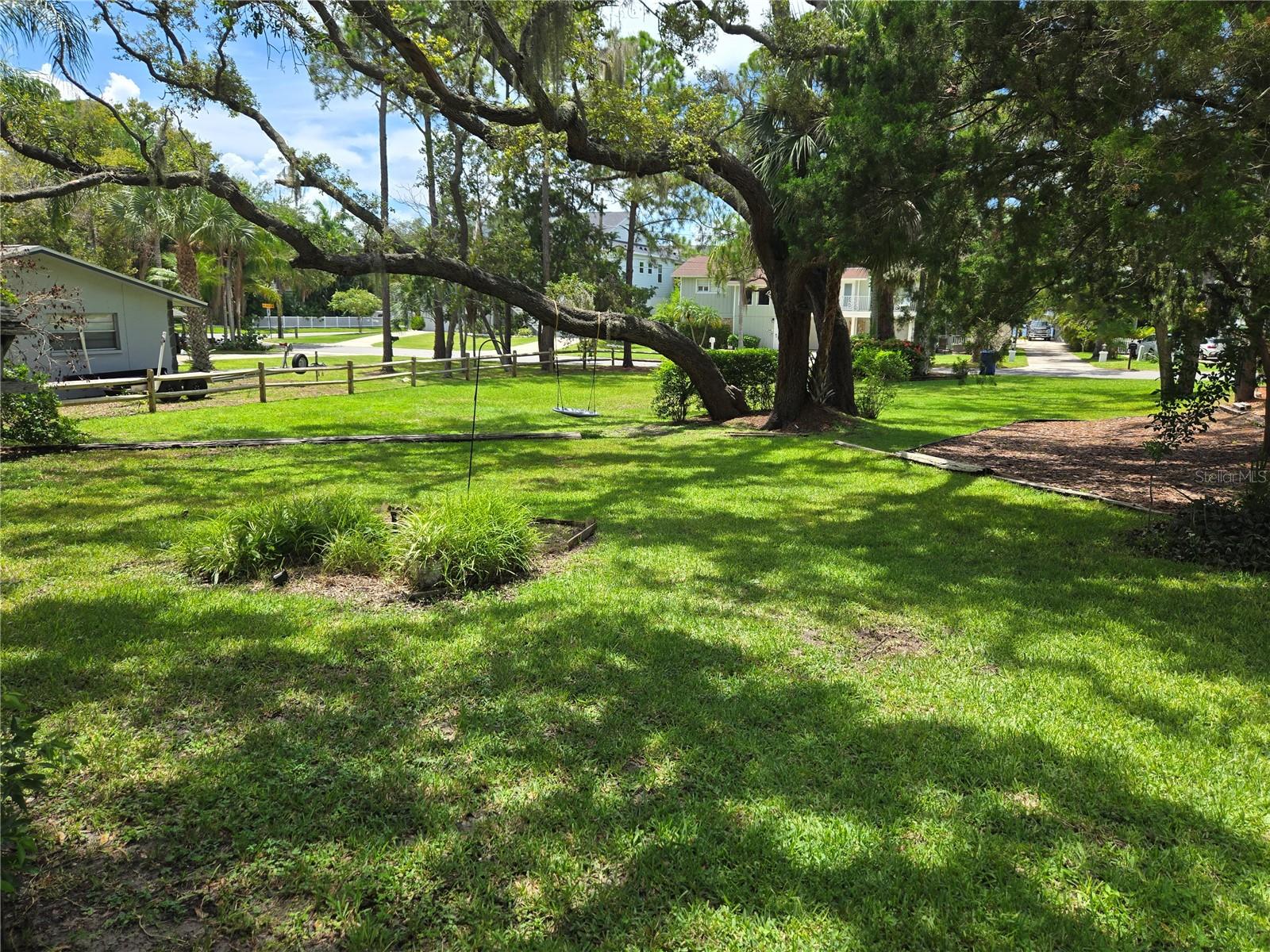 Image 6 of 10 For 236 Pinecrest Drive