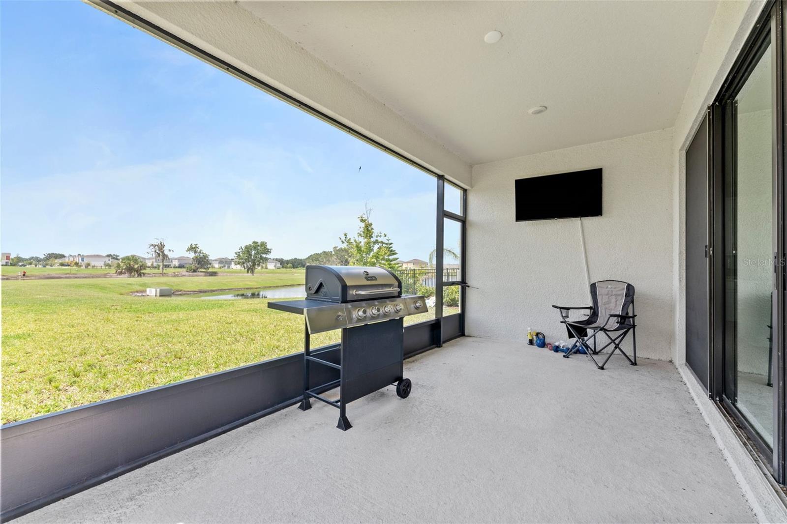 Image 36 of 51 For 14885 Paddock Pond Avenue