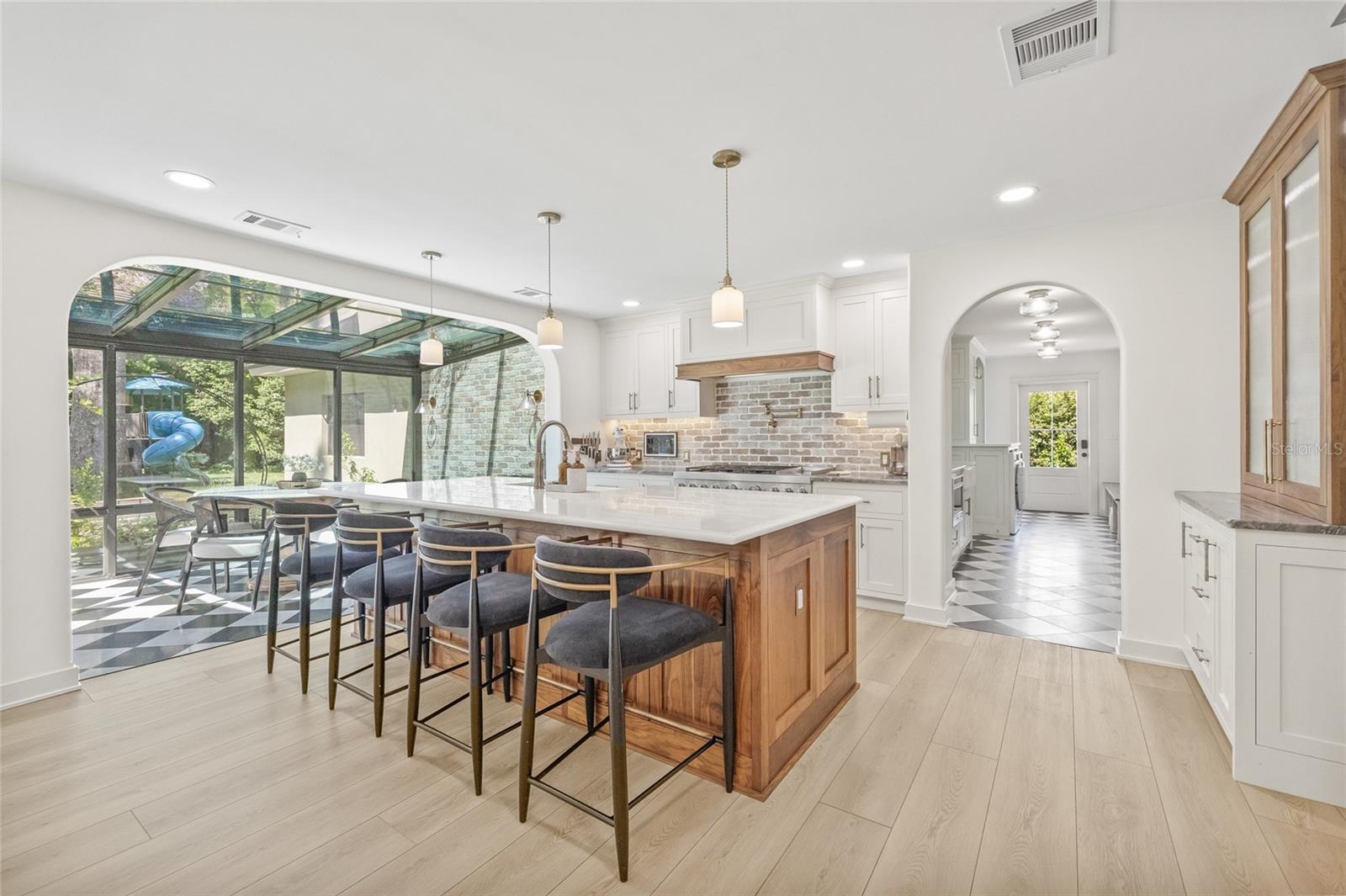 Image 11 of 69 For 17908 Pepper Tree Lane