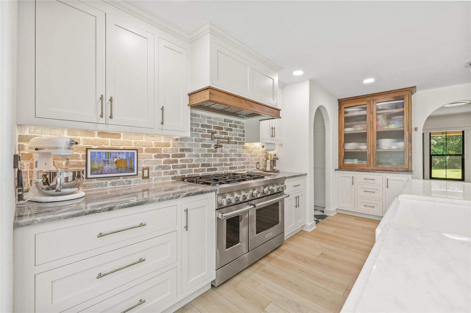 Image 15 of 69 For 17908 Pepper Tree Lane