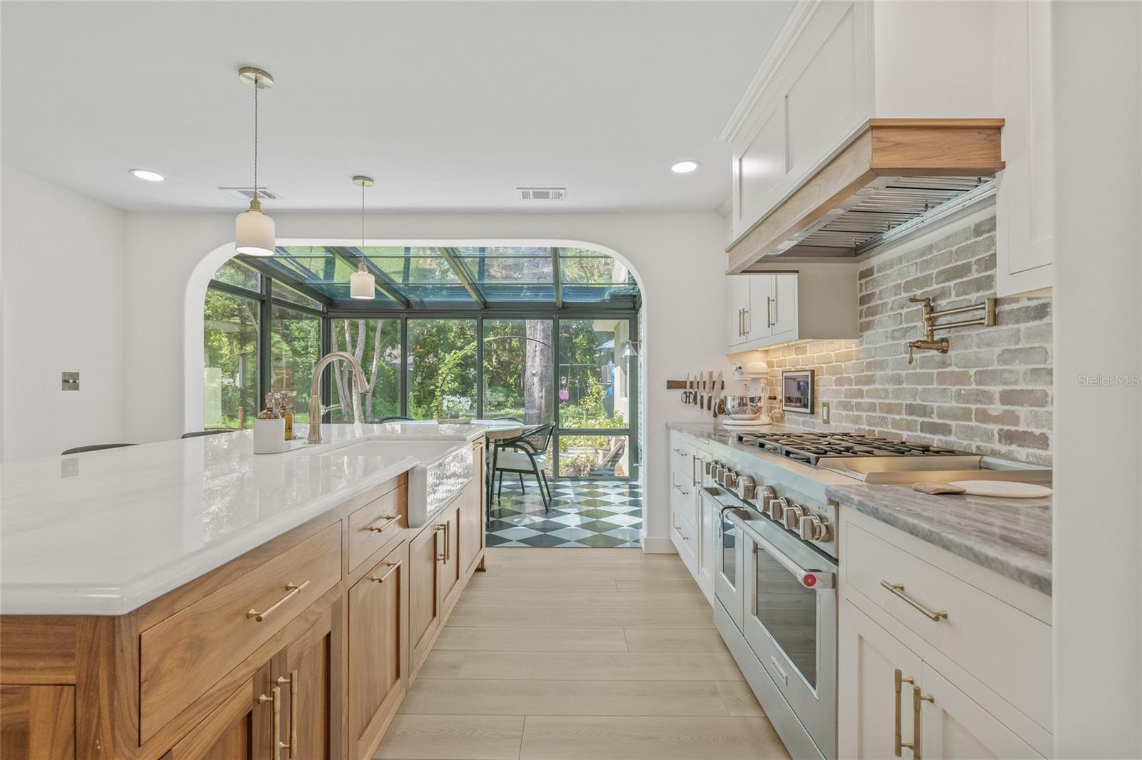 Image 19 of 69 For 17908 Pepper Tree Lane