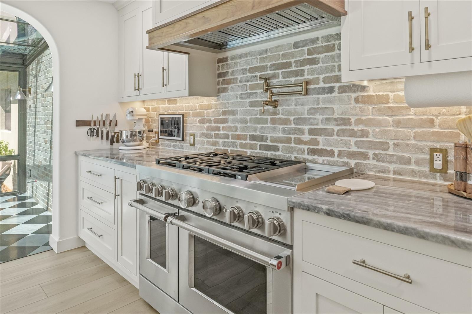 Image 21 of 69 For 17908 Pepper Tree Lane
