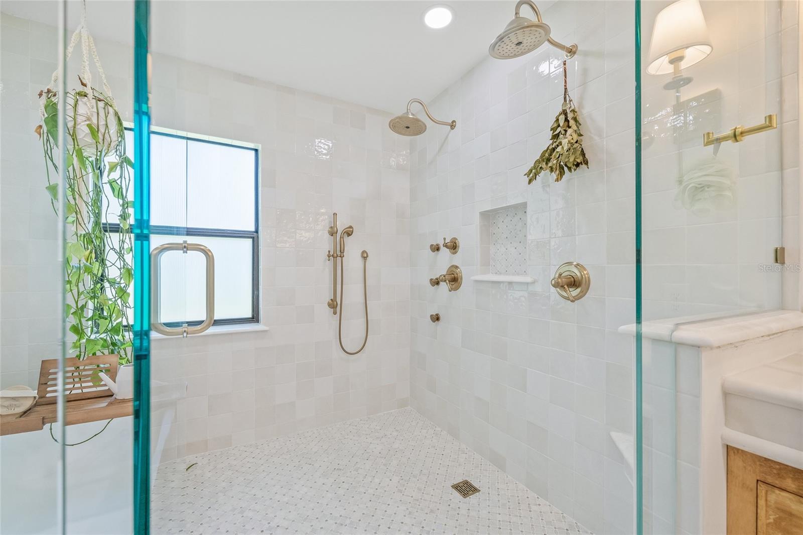 Image 35 of 69 For 17908 Pepper Tree Lane