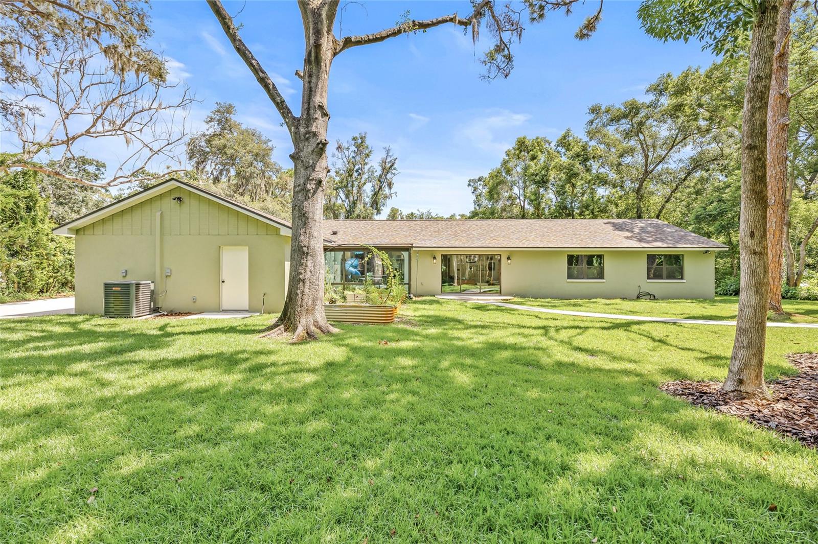 Image 61 of 69 For 17908 Pepper Tree Lane