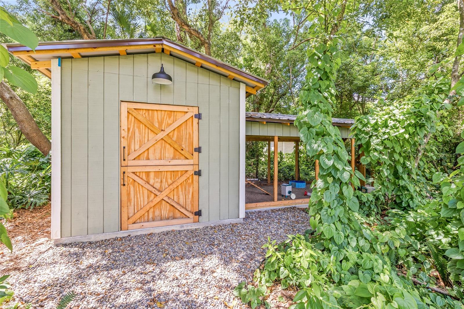 Image 64 of 69 For 17908 Pepper Tree Lane