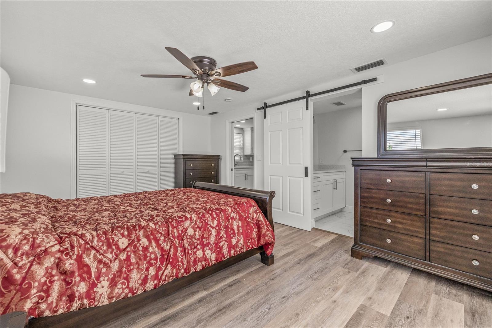 Image 17 of 39 For 5240 Sparrow Drive