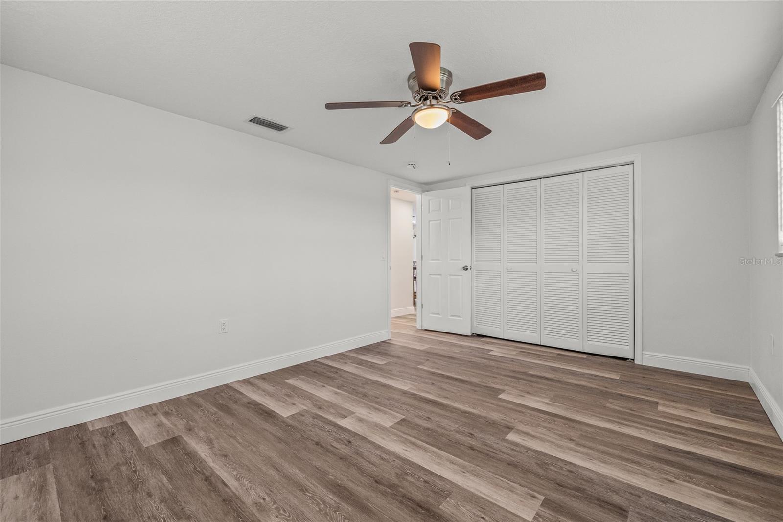 Image 21 of 39 For 5240 Sparrow Drive