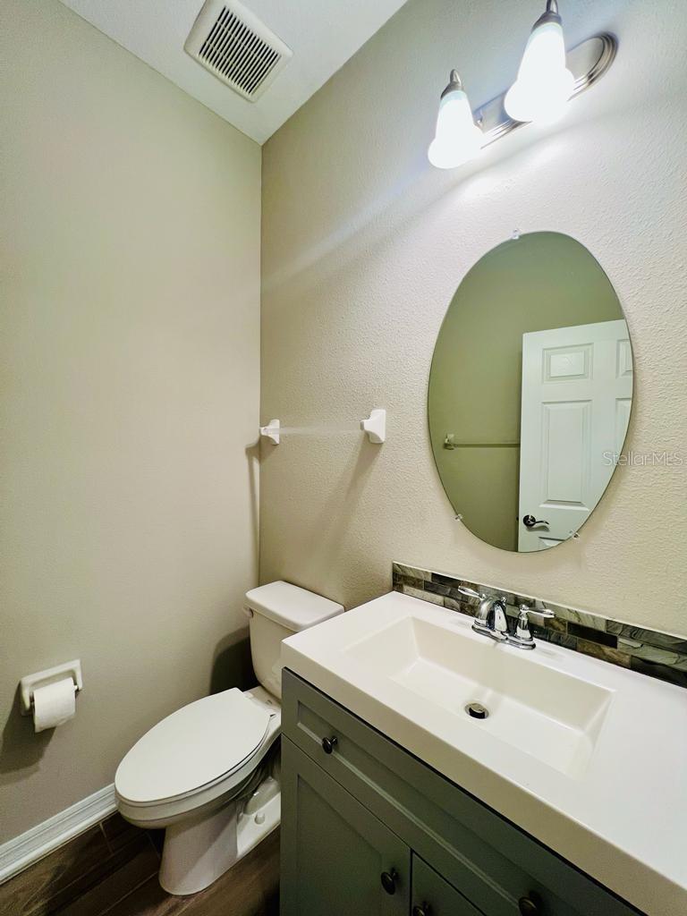 Image 11 of 15 For 29885 Southwell Lane