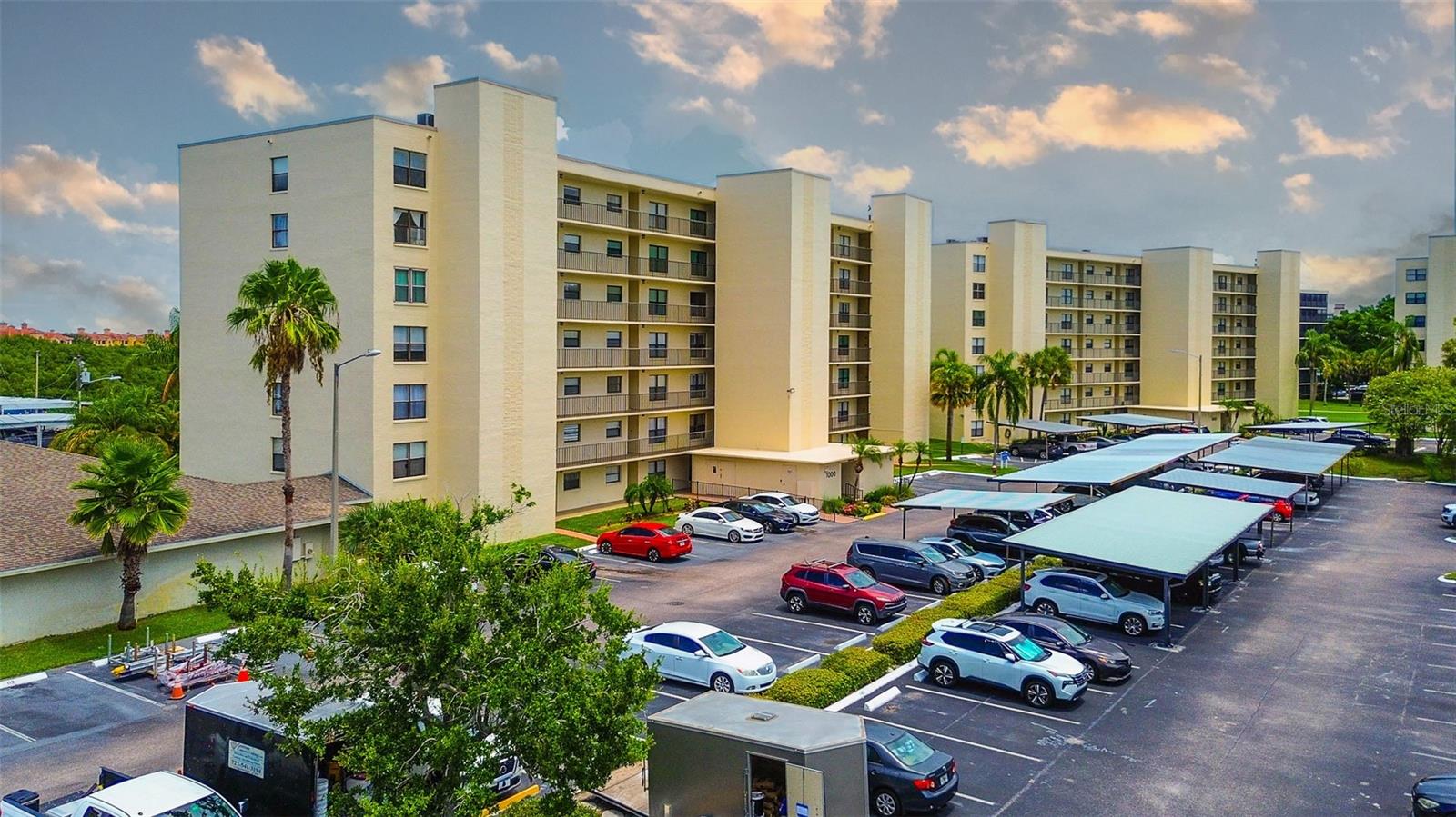 Image 2 of 37 For 1000 Cove Cay Drive 2c