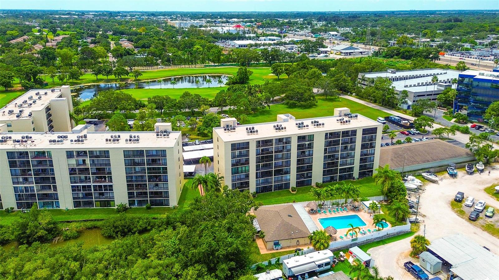 Image 32 of 37 For 1000 Cove Cay Drive 2c