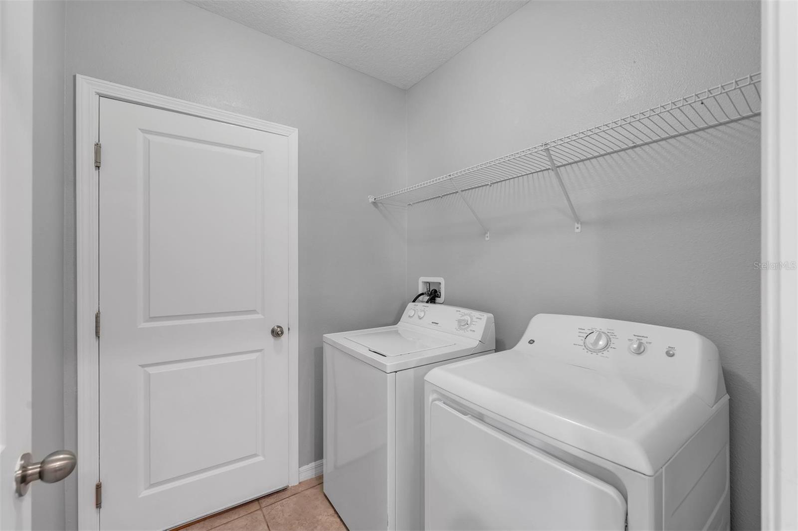 Image 11 of 27 For 6821 Blue Moon Way