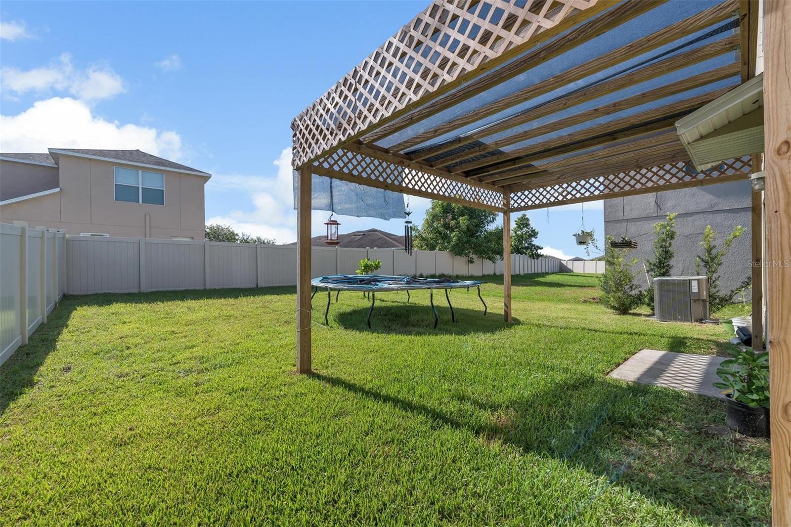 Image 23 of 27 For 6821 Blue Moon Way