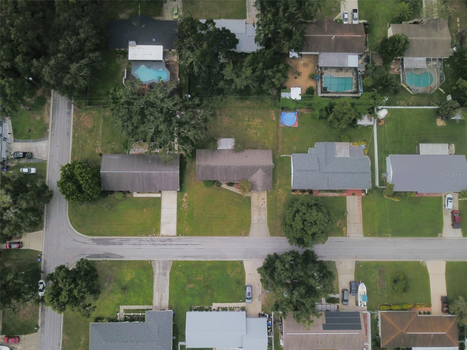 Image 43 of 44 For 804 Strawberry Lane