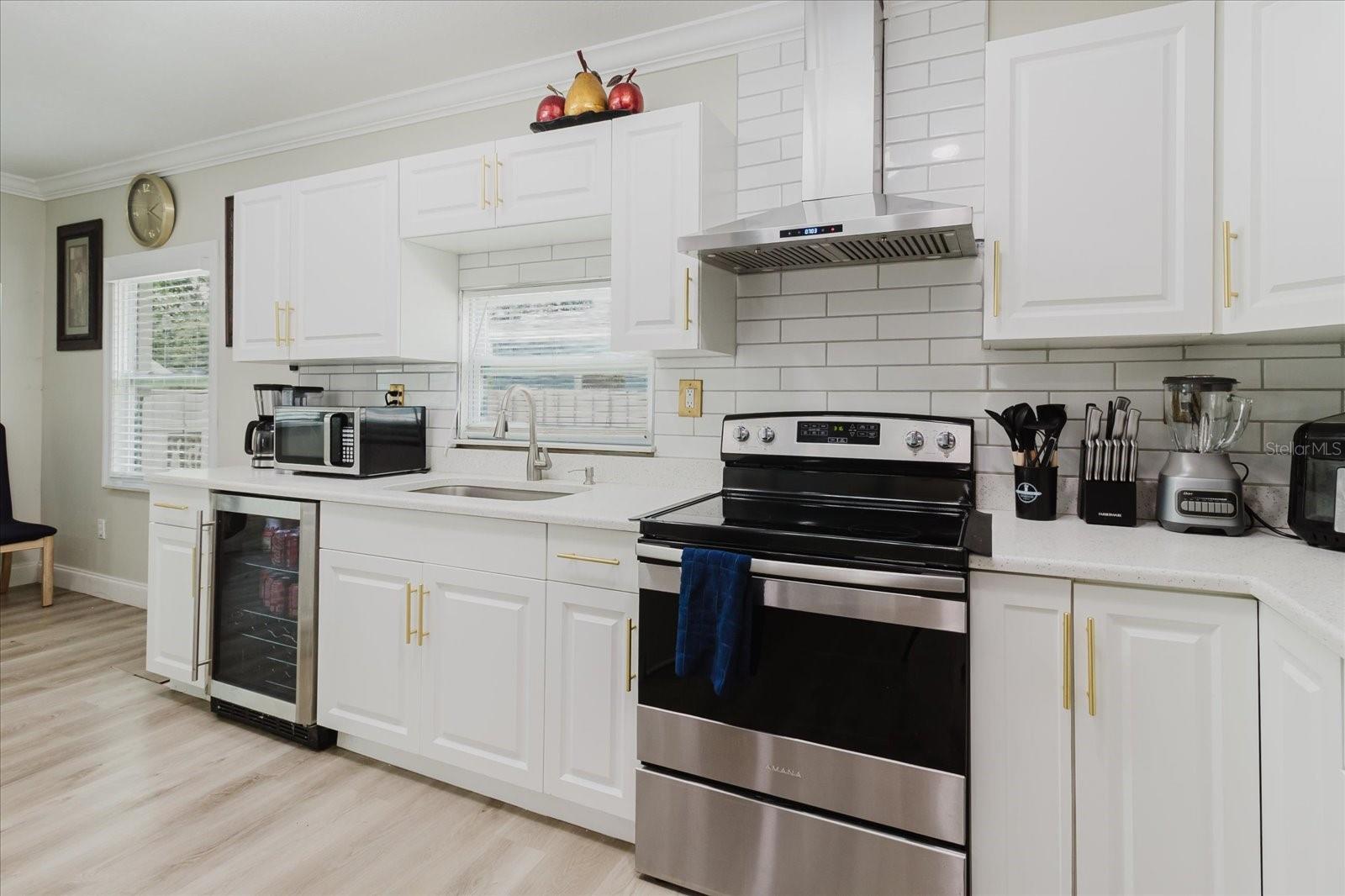Listing photo id 15 for 260 3rd Street Nw