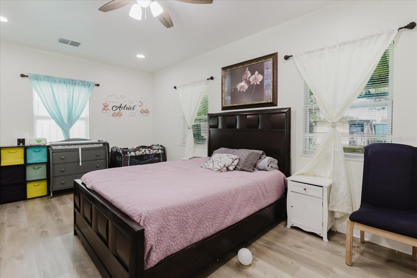 Listing photo id 26 for 260 3rd Street Nw