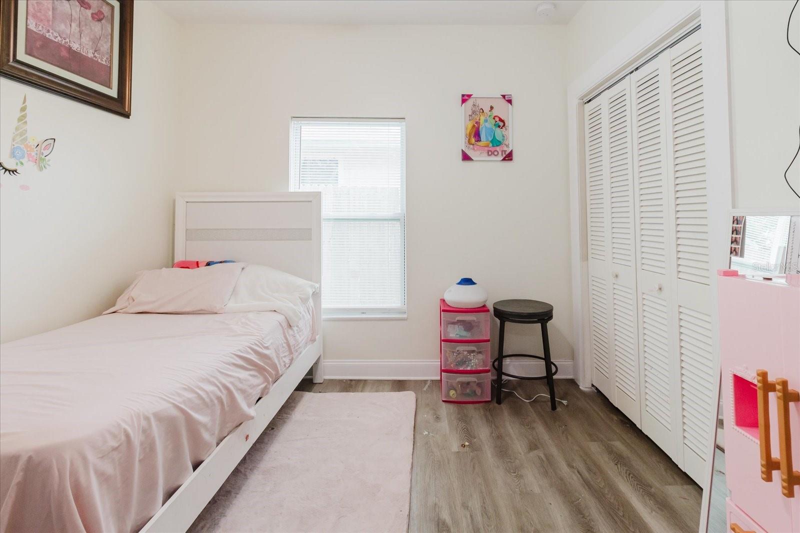 Listing photo id 34 for 260 3rd Street Nw
