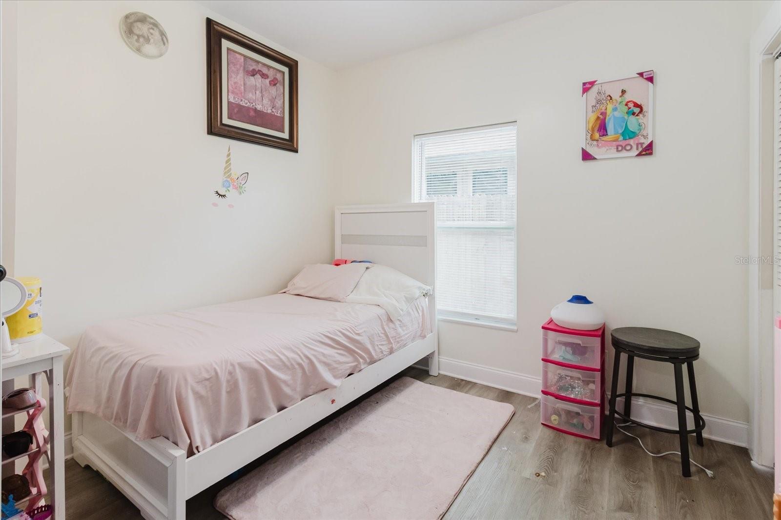 Listing photo id 35 for 260 3rd Street Nw