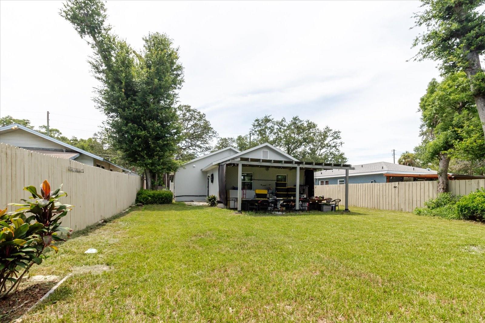 Listing photo id 43 for 260 3rd Street Nw