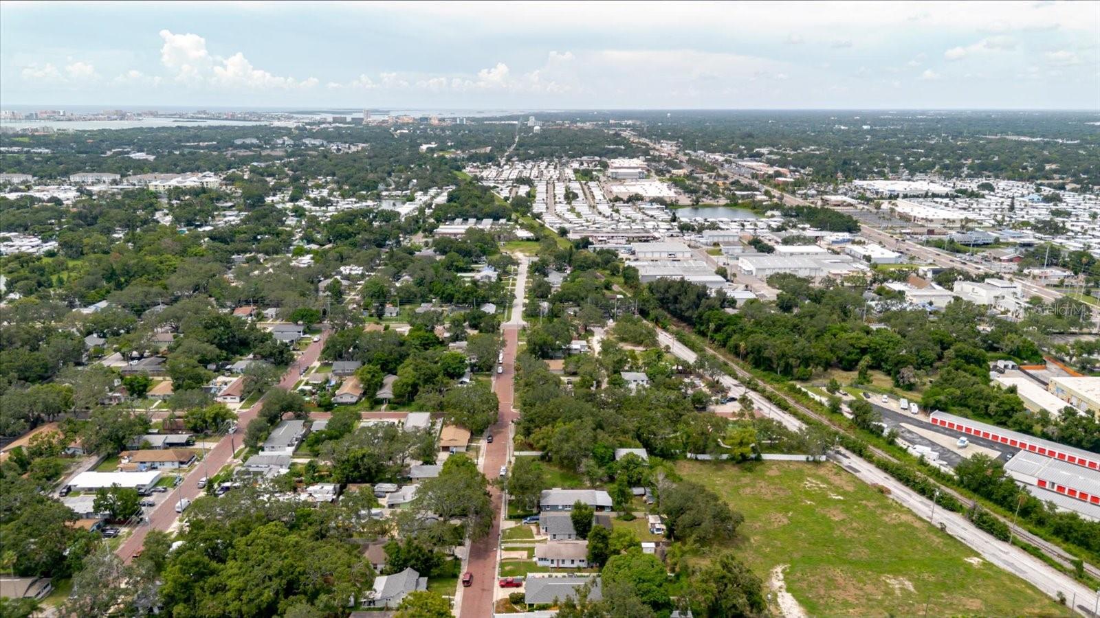 Listing photo id 59 for 260 3rd Street Nw