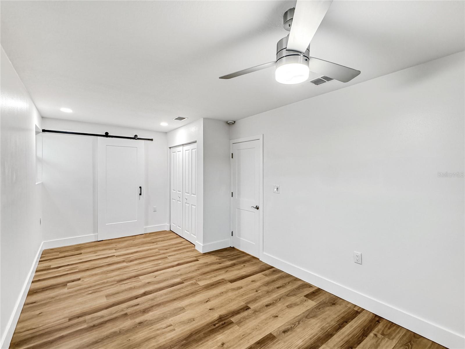 Image 14 of 25 For 13739 Coco Avenue