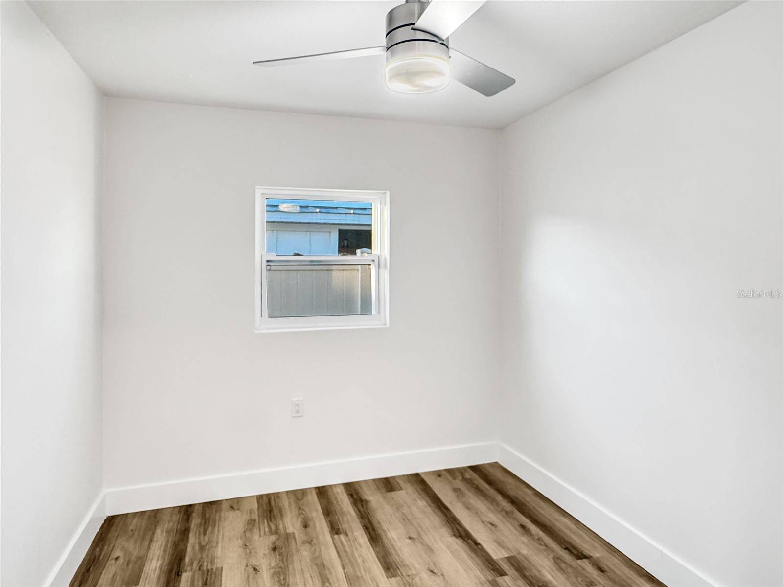 Image 16 of 25 For 13739 Coco Avenue