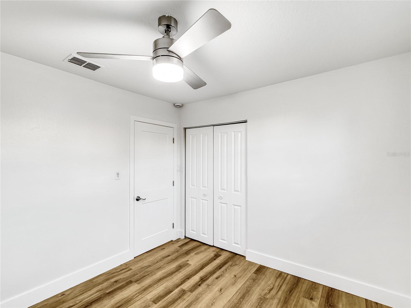 Image 9 of 25 For 13739 Coco Avenue