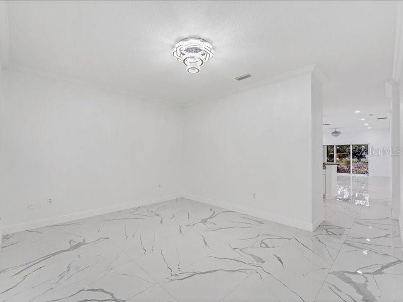 Image 21 of 45 For 9618 Cypress Harbor Drive