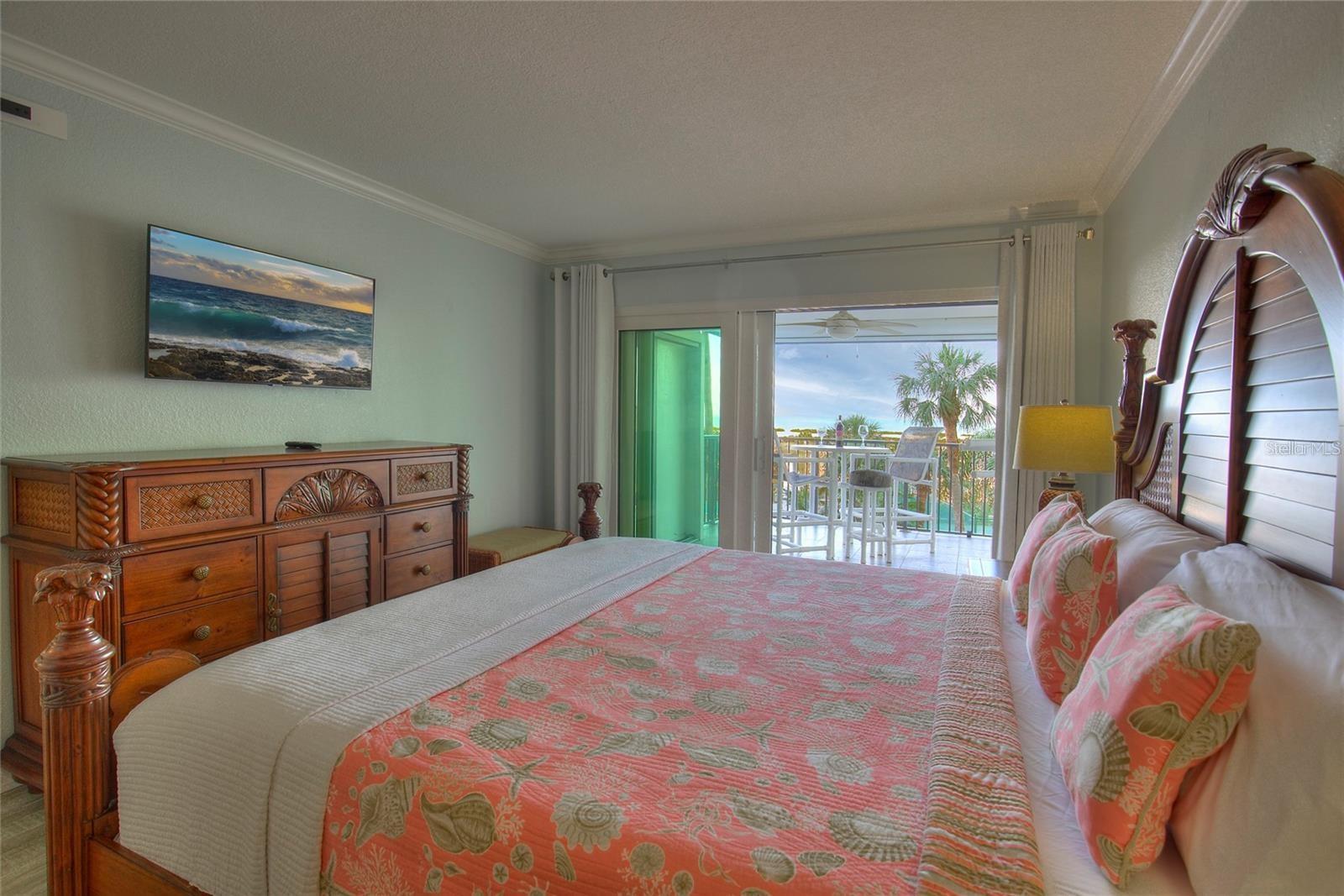 Image 20 of 35 For 1230 Gulf Boulevard 304