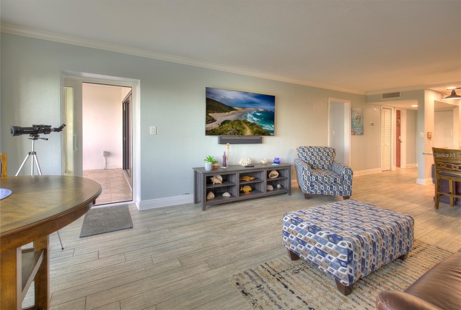 Image 7 of 35 For 1230 Gulf Boulevard 304