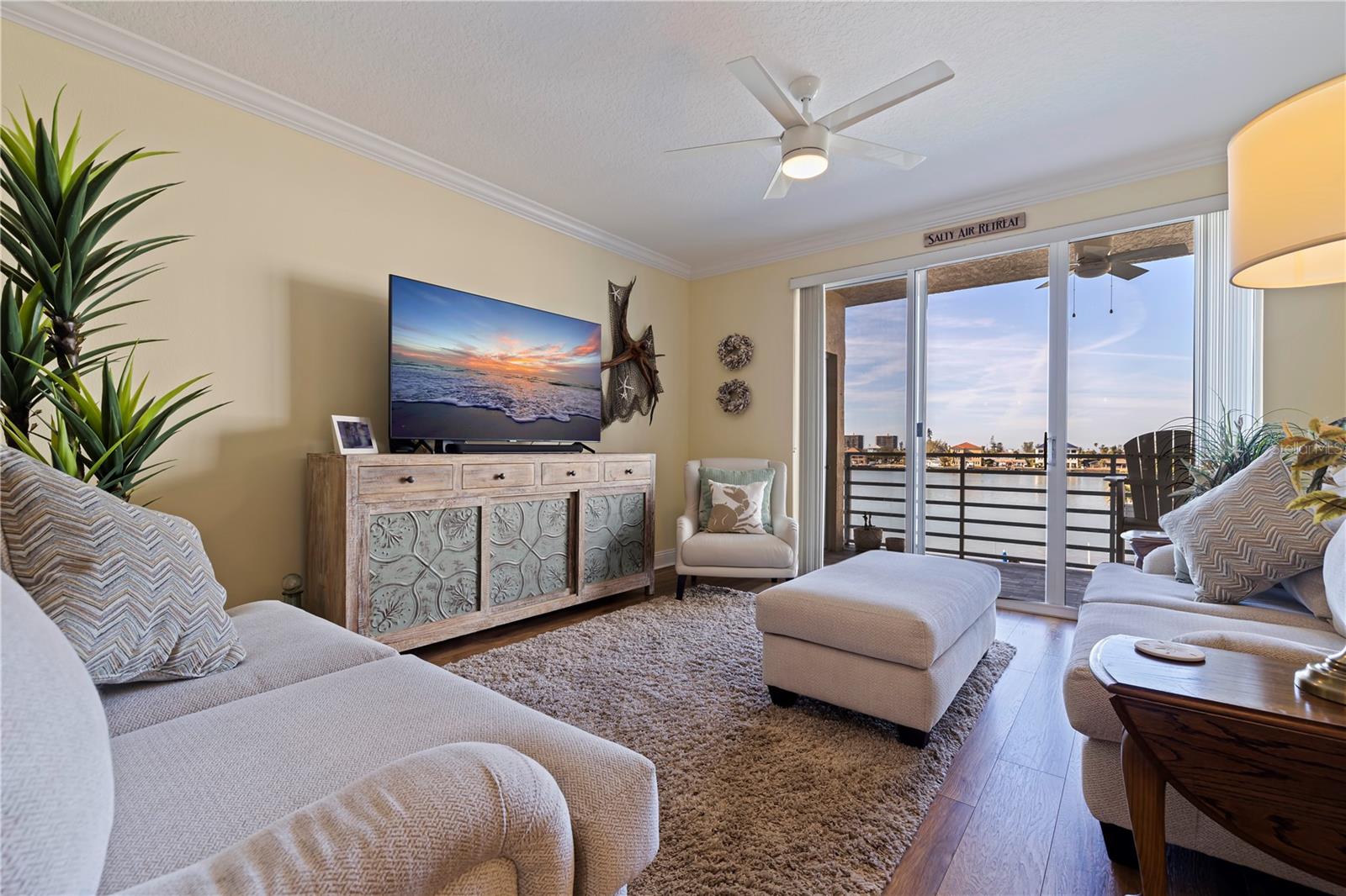 Image 11 of 46 For 7902 Sailboat Key Boulevard S 206