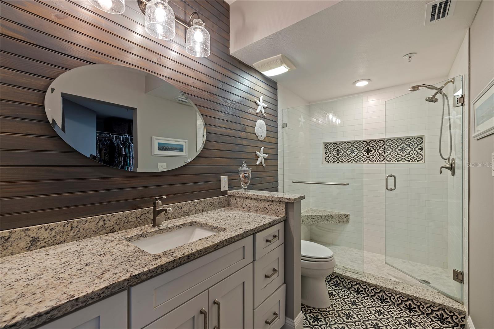 Image 21 of 46 For 7902 Sailboat Key Boulevard S 206