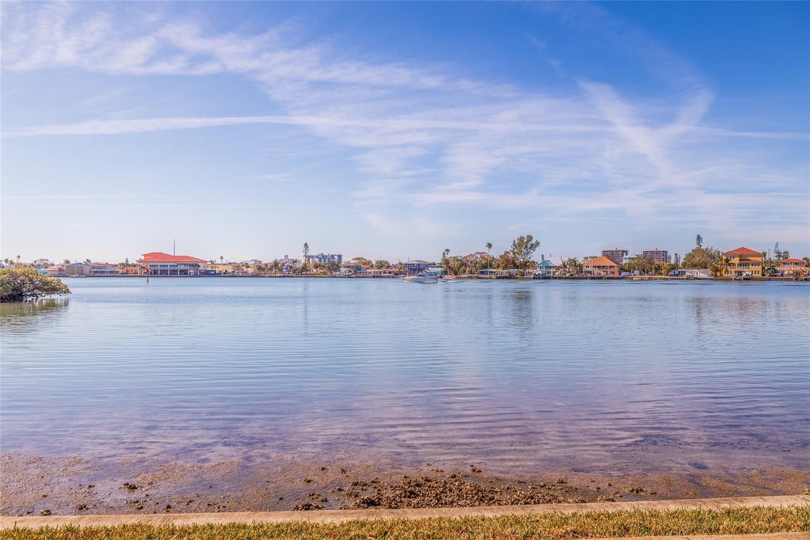 Image 31 of 46 For 7902 Sailboat Key Boulevard S 206