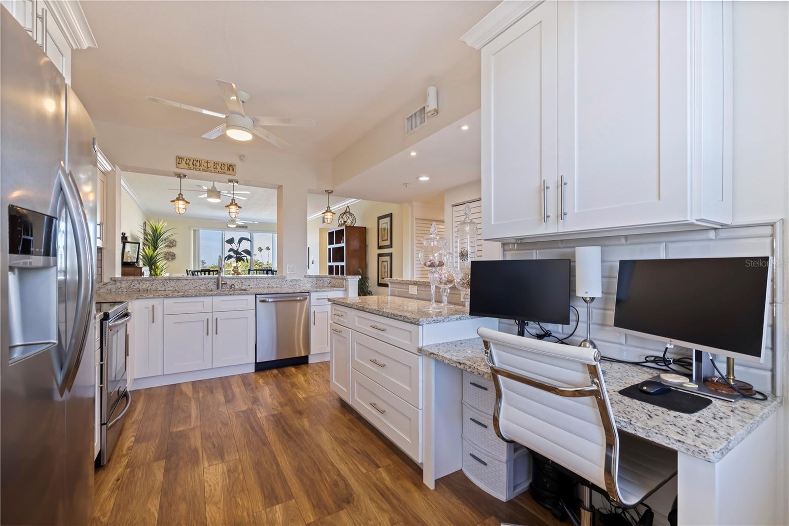 Image 7 of 46 For 7902 Sailboat Key Boulevard S 206