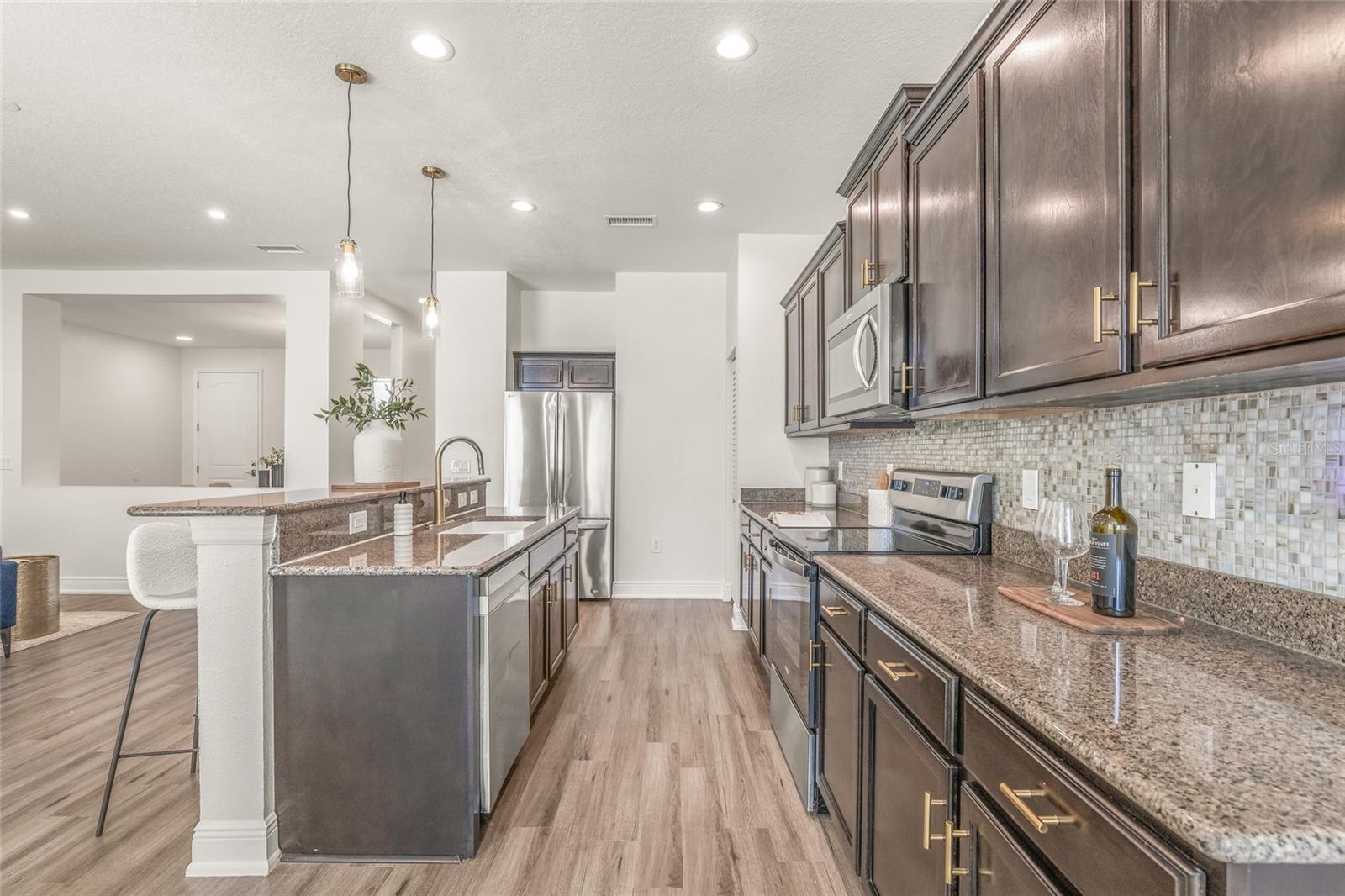Image 10 of 38 For 6428 1st Street E