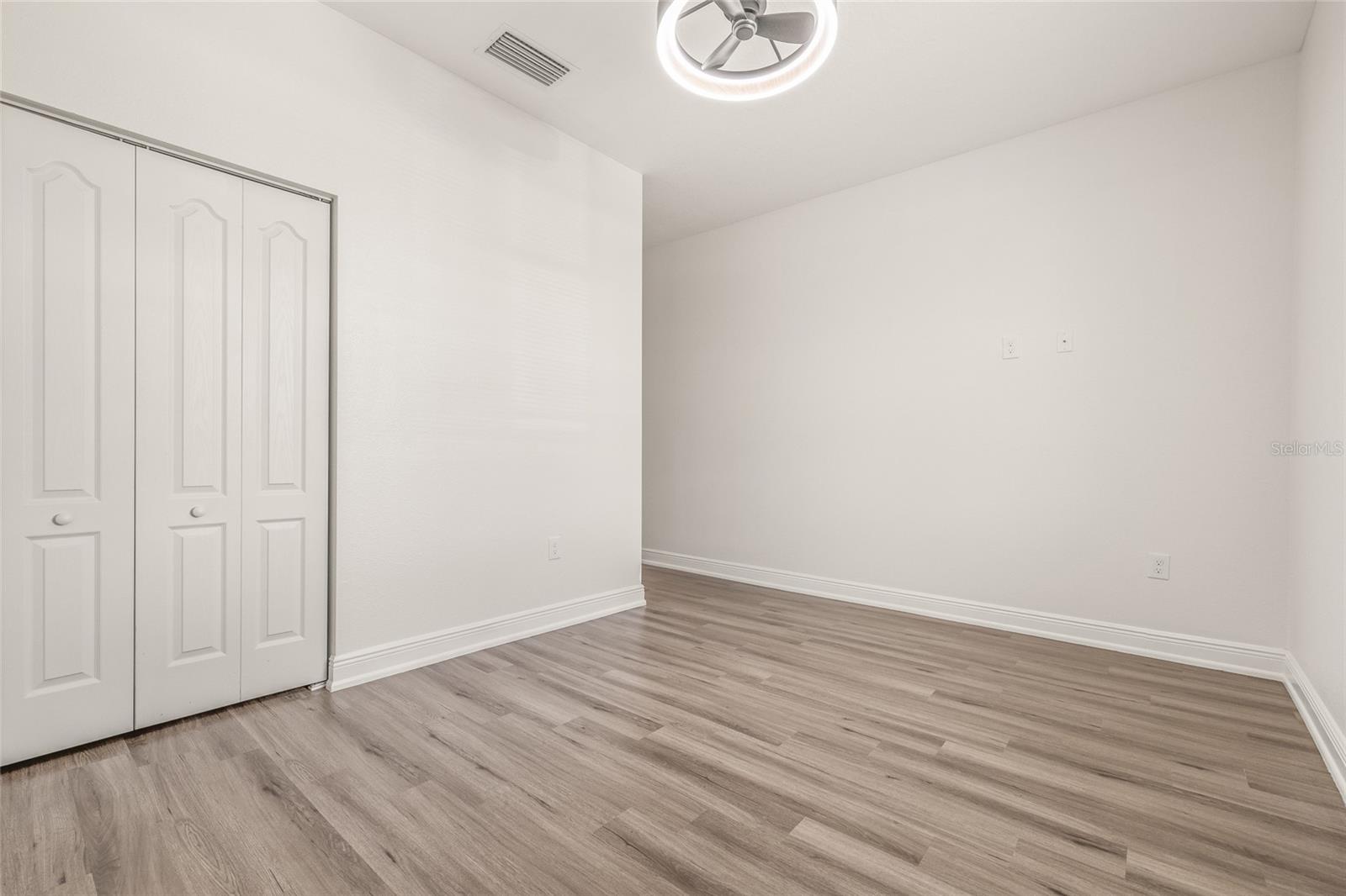 Image 20 of 38 For 6428 1st Street E