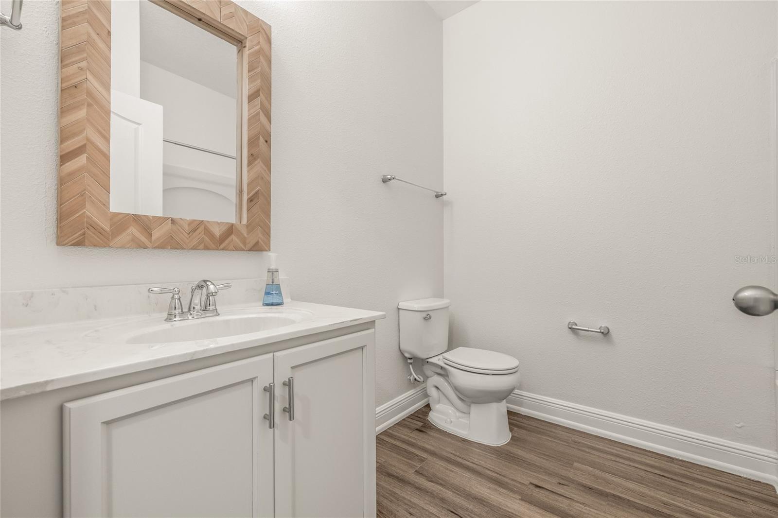 Image 21 of 38 For 6428 1st Street E