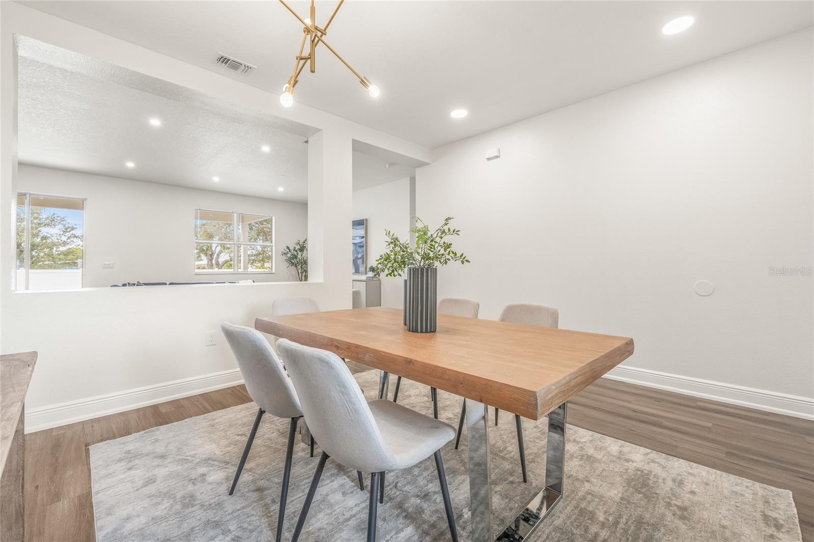 Image 4 of 38 For 6428 1st Street E