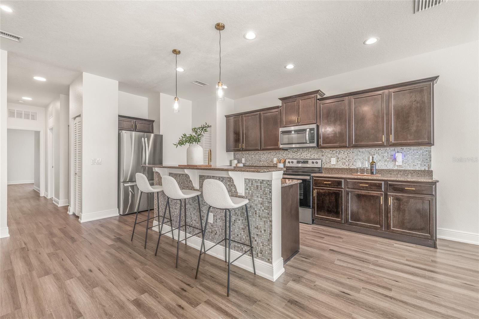 Image 9 of 38 For 6428 1st Street E