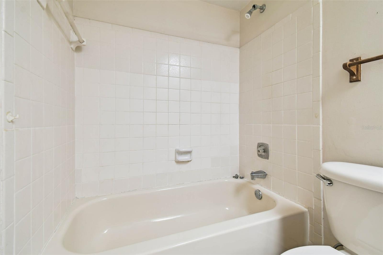 Image 11 of 47 For 14615 Daybreak Drive