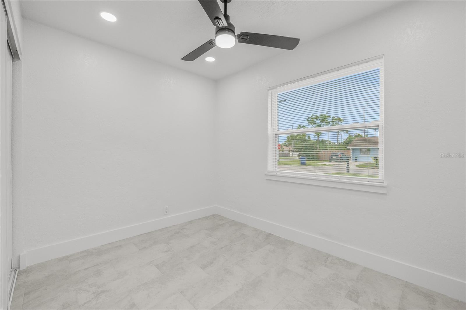 Image 36 of 47 For 4014 Rogers Avenue
