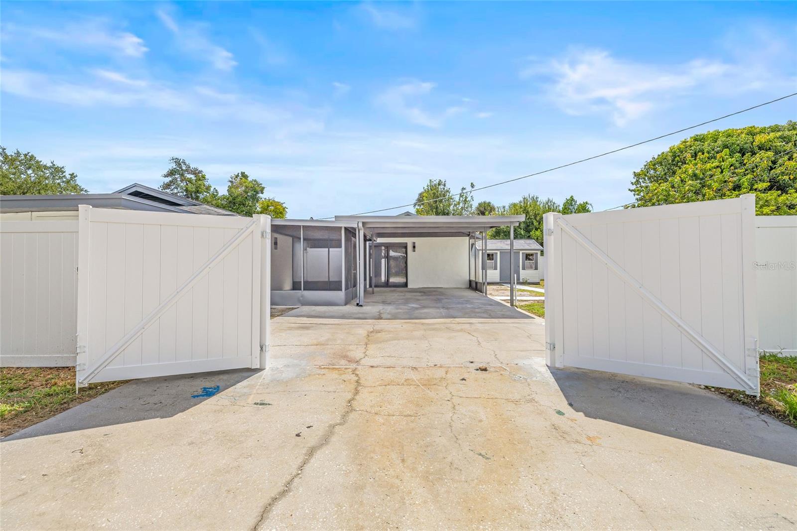 Image 42 of 47 For 4014 Rogers Avenue