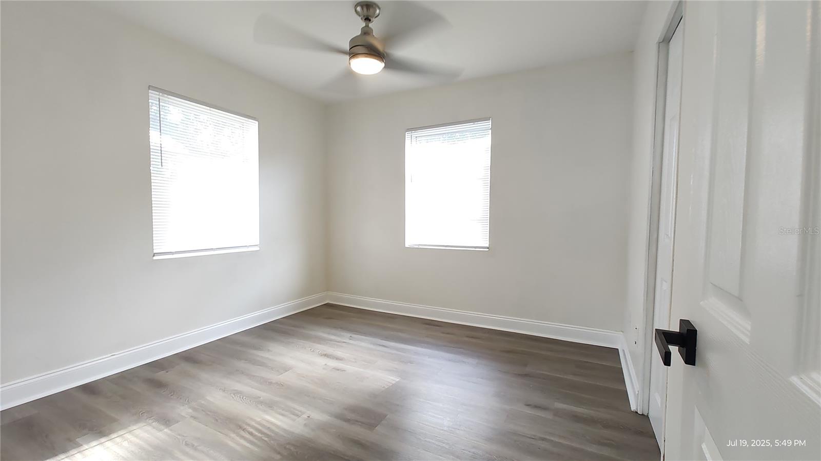 Image 12 of 26 For 336 45th Avenue N