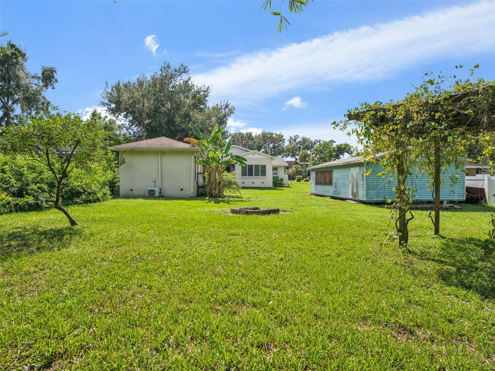 Image 38 of 53 For 926 Hollingsworth Road