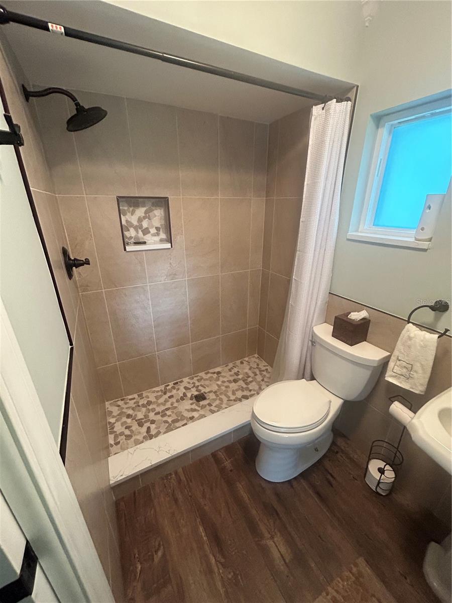 Image 17 of 43 For 7272 125th Street