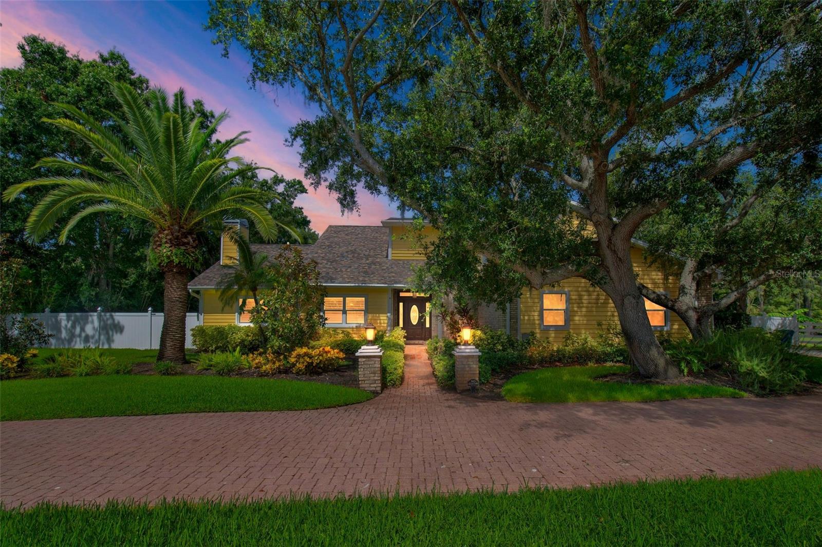 Image 4 of 43 For 7272 125th Street