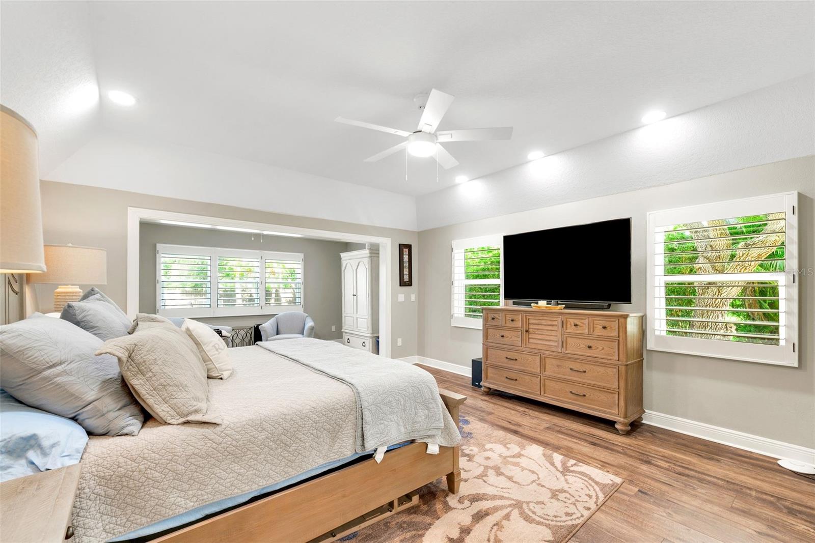 Image 8 of 43 For 7272 125th Street