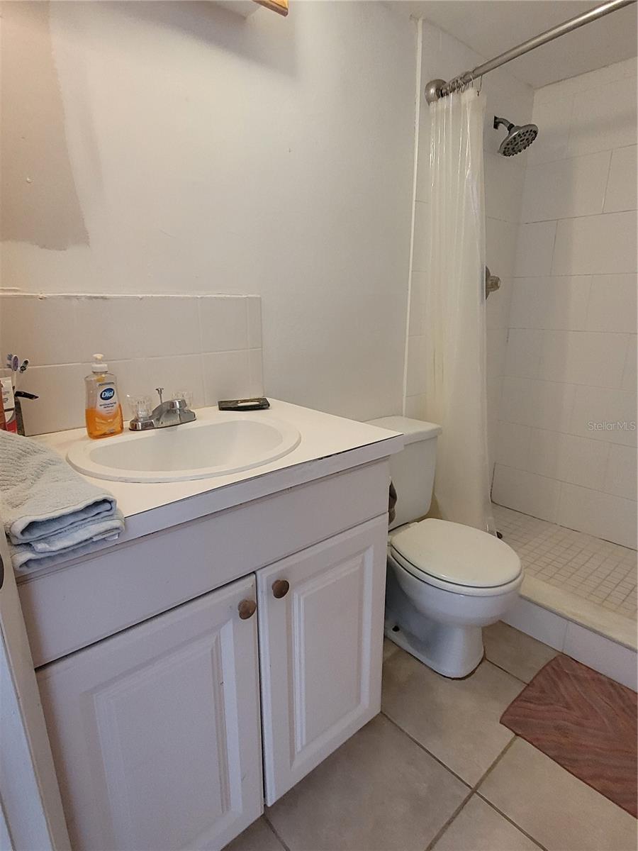 Image 10 of 15 For 8470 Gulf Boulevard 402