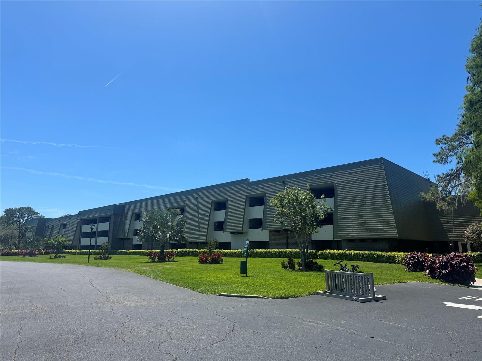 Details for 36750 Us Highway 19 N 4-304, PALM HARBOR, FL 34683